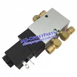S9.184.1051/03 HD SM74/SM102/CD102/SM52 machine 4/2-way valve